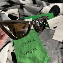 Certified Botegga Veneta Sunglasses