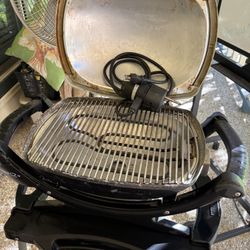 Weber ELECTRIC Grill W/rolling Stand & Cover