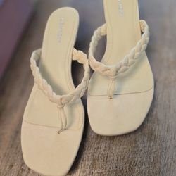 Nordstrom Lisa vicky Cat Heels Yellow Sz 8.5 