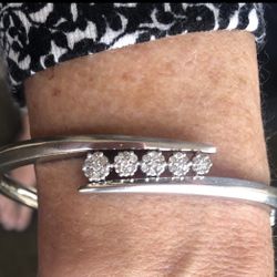 Beautiful Sterling Silver With 35 Small Genuine Diamonds-Double Clasp 7” Bangle