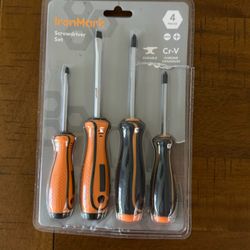 MOVING!! IronMark 4 Piece Screwdriver Set