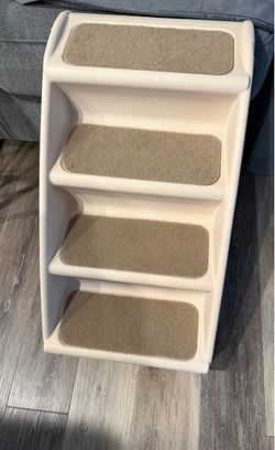 4-Step Plastic Pet Stairs