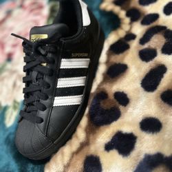 Adidas  Superstar 