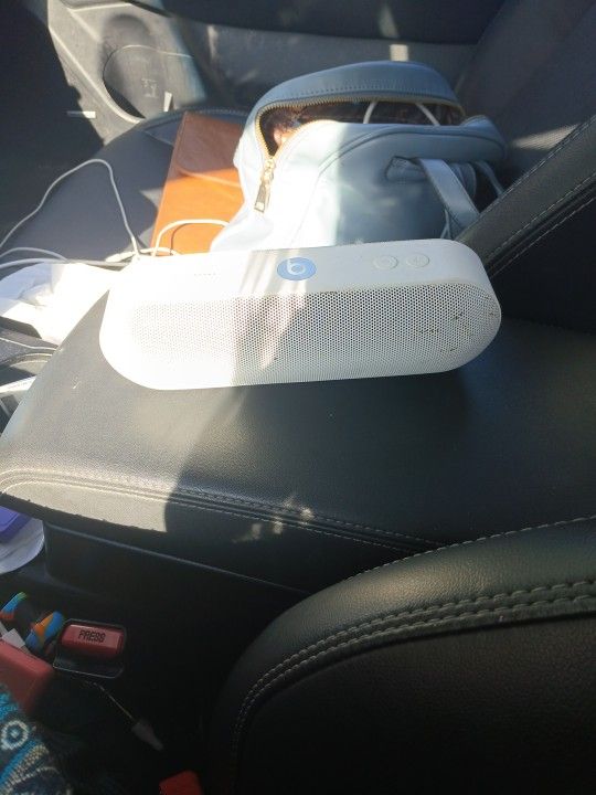 Beats Speaker