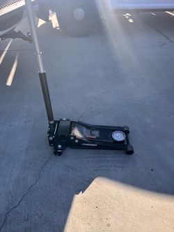 Floor jack