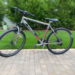 Trek 26”  Mountain Bike – Aluminum Frame – Great Condition OBO