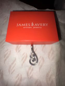 James Avery retired pendant