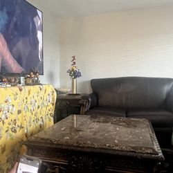 Living Room Sets 