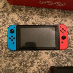 Nintendo Switch 