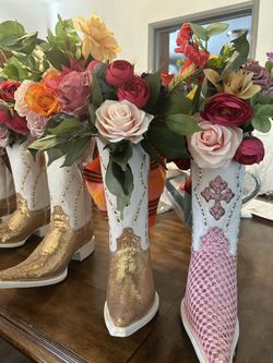 Cowboy boot Center Piece