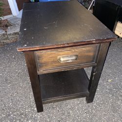 End Table/night Stand