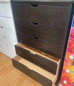Five Drawers Dresser