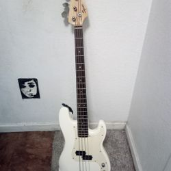 Fender,Squire  P-bass Guitar 