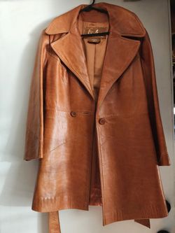 Skin gear leather coat