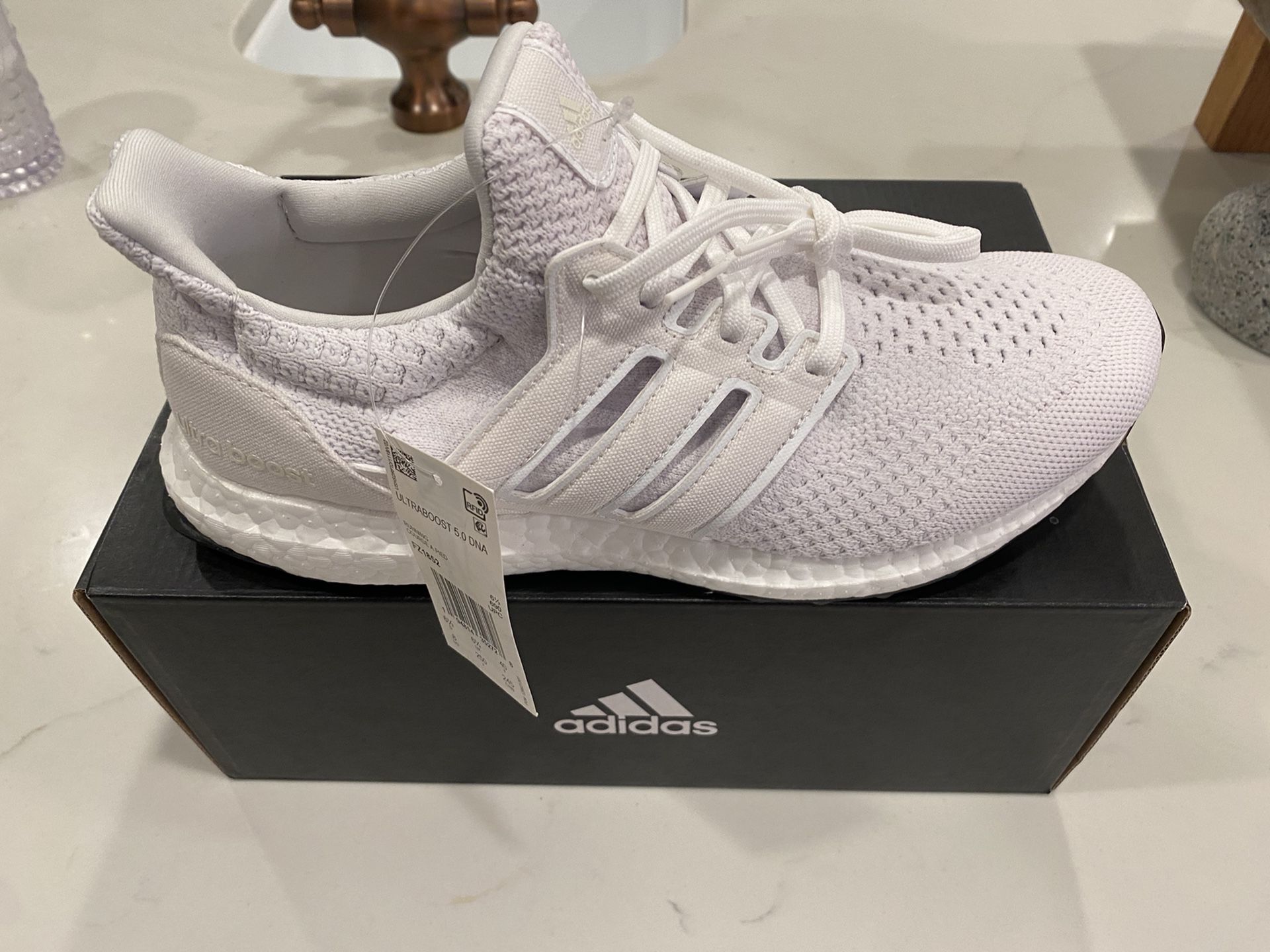 NEW Adidas Ultraboost 5.0 DNA Women’s