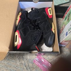 Air Jordan Infrareds 6 SIZE 9
