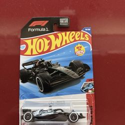 Hot Wheels Mercedes Benz AMG GT Formula 1