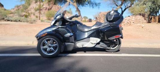 2010 Can-Am Spyder Rt-S Se5
