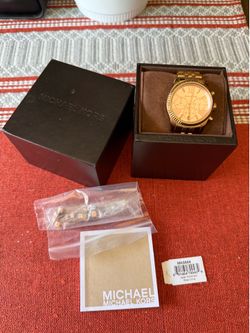 Michael Kors Women’s ‘Lexington’ Rose Gold-Tone Watch MK5569