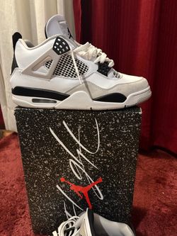 Jordan 4 Military Black Men’s size 10