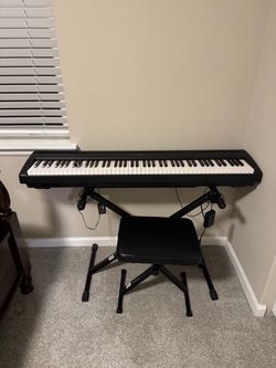 Yamaha P 95 Digital Piano $300