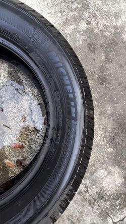 Michelin tires  235/60R18