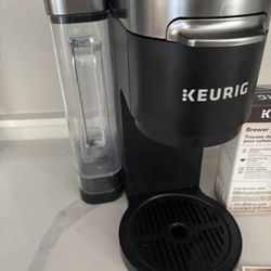 Black Keurig Duo Plus