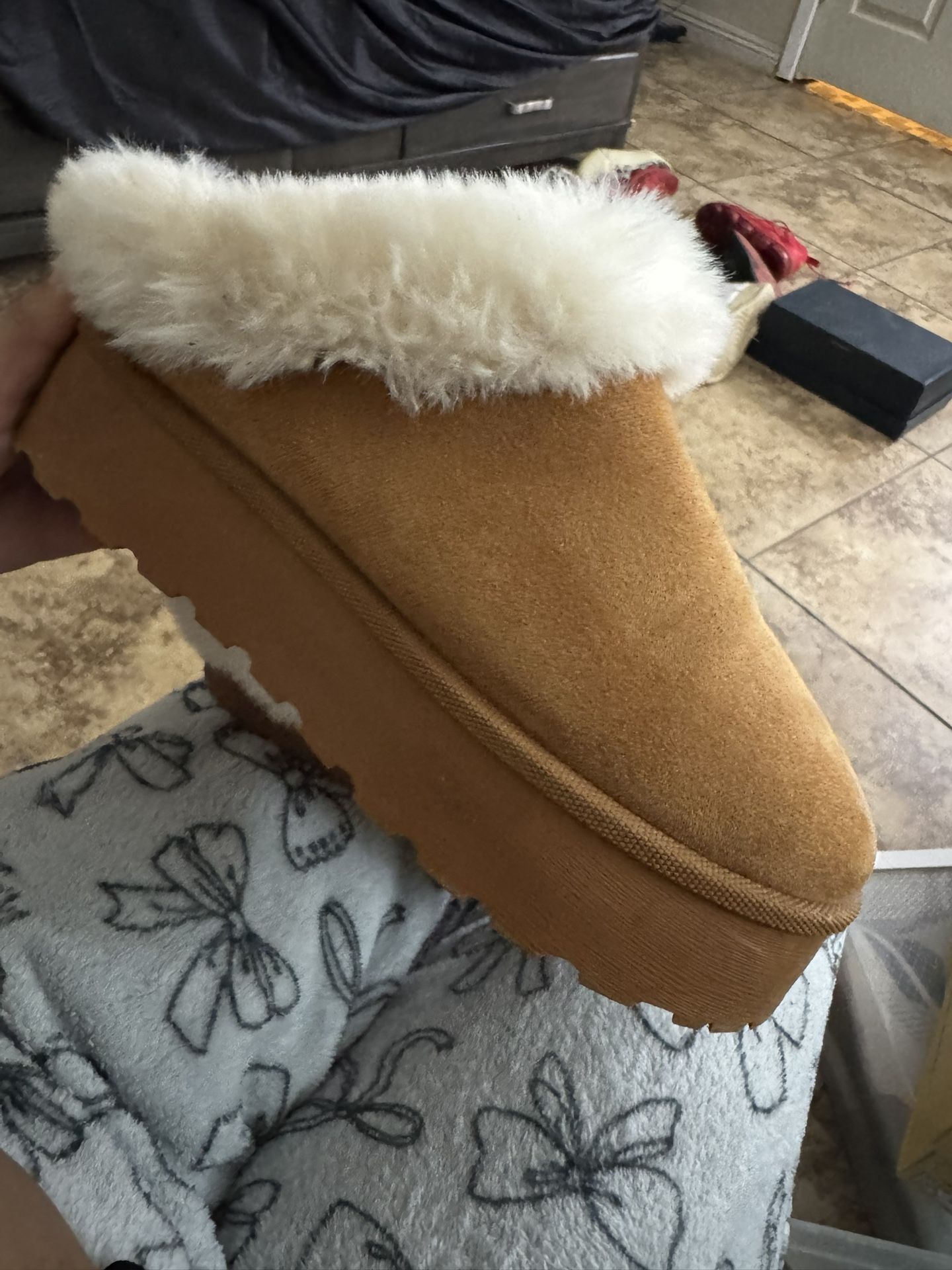 cozzy little sleepers ugg replica, sandals