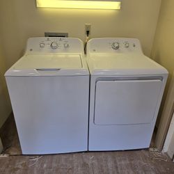 Ge Washer And Dryer Set 