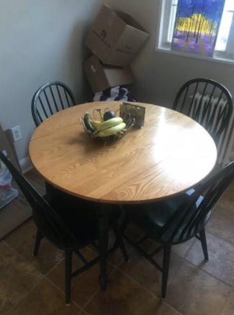 Round table and chairs for sale