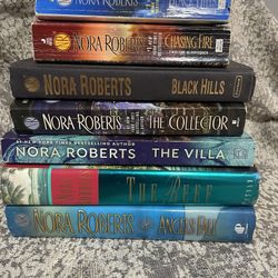 7 Nora Roberts Books 