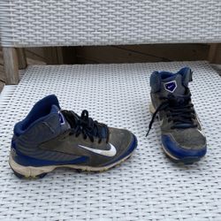 Nike baseball shoes