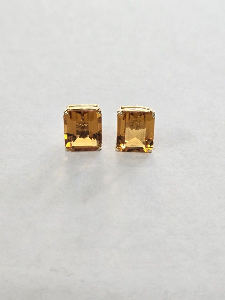 14kt Gold Citrine Stud Earrings 