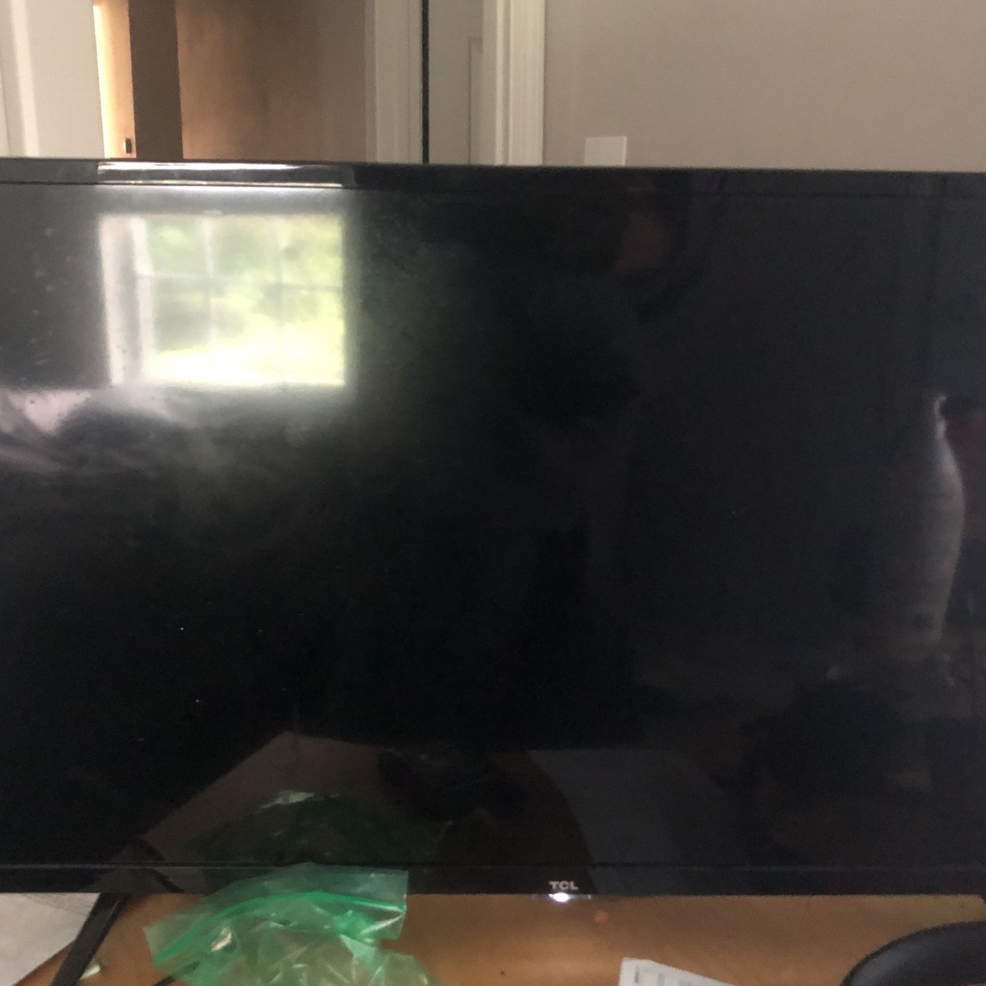TCL Roku 34” TV with Remote