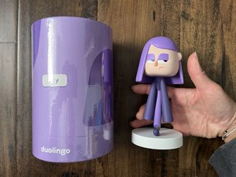 Duolingo Limited Edition Lily Vinyl Figure for Sale in San Marcos