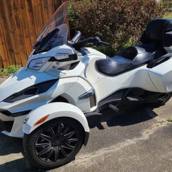 2018 Can Am Spyder RT SE6
