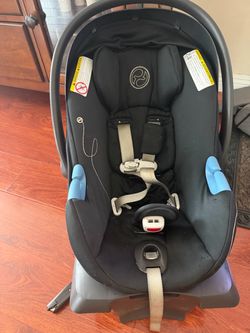 Cybex Infant car seat with base
