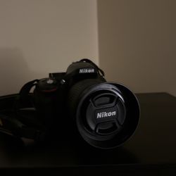 Nikon Camera D5200