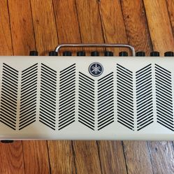 Yamaha THR10 Amp
