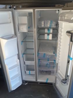 New refrigerator side by side
