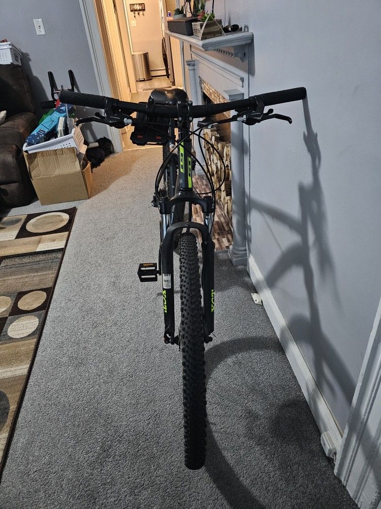 Aggressor Pro GT Bike