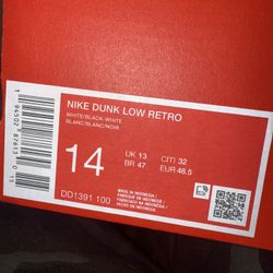 Size 14 Men’s Nike Pandas 