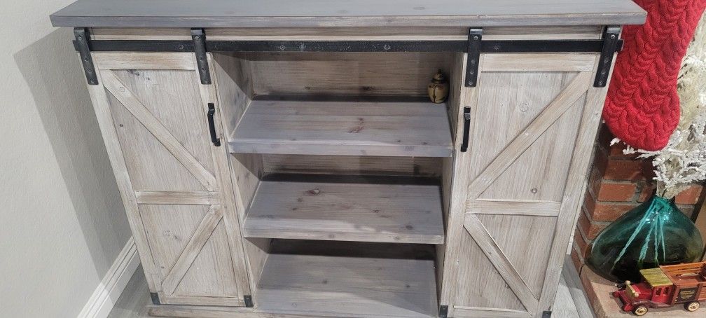 Tv Stand rustic $100
