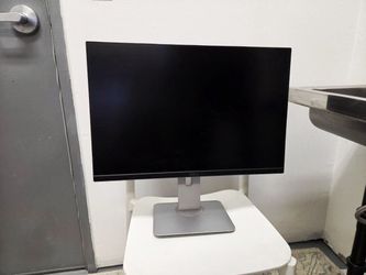 Dell Ultrasharp u2415 monitor