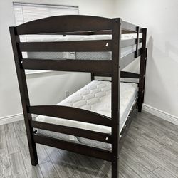Bunk beds 