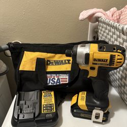 Dewalt Impact Driver kit
