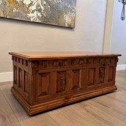 Antique Solid Wood Lift Top Trunk Chest Coffee Table On Wheels