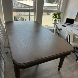 Extendable Dining Table