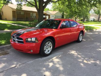 2009 Dodge Charger SXT 83k! Excellent Condition!