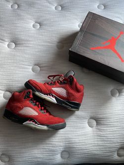 Jordan 5 Raging Bull